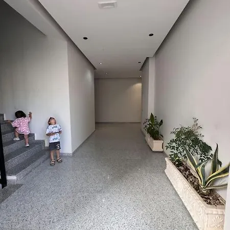 Liza's Lägenhet Shëngjin