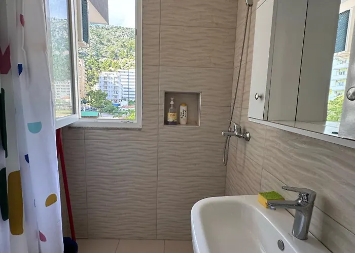 Liza's Shengjin (Lezhe)