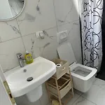 Διαμέρισμα Liza's Shëngjin